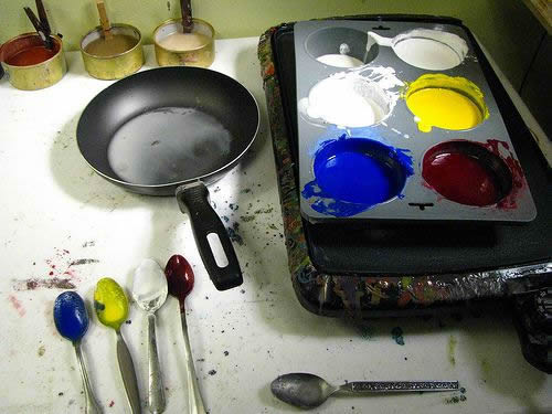 How to make encaustic paint