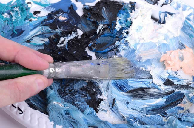 Blending blue paint colors