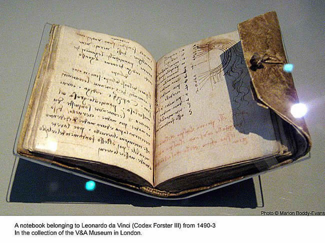 Leonardo da Vinci Notebook in the V&A Museum in London
