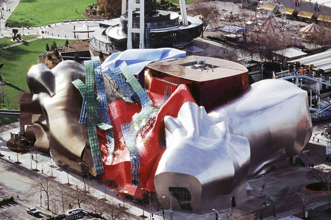 Frank Gehry architectural style reflects the Funk Art Movement