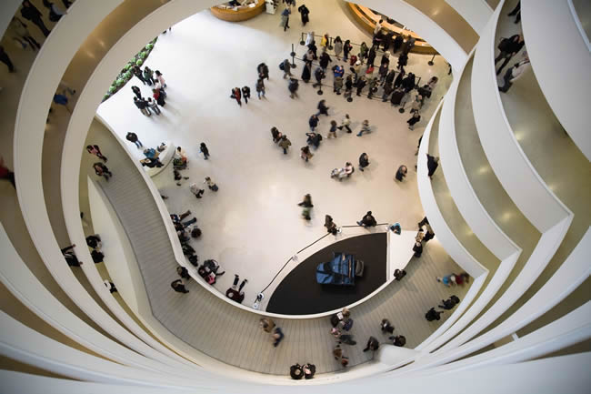 Overhead view of the Guggenheim Museum lobby from the top of the spiral