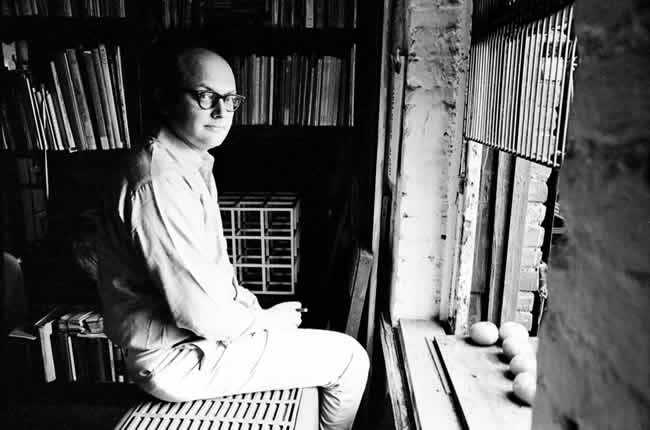 Sol Lewitt early years